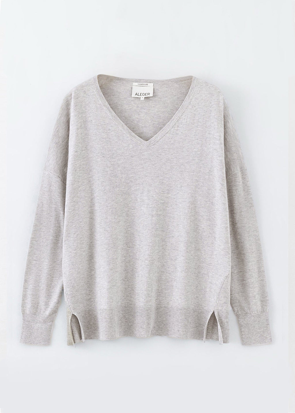 N.29 CASHMERE CLASSIC V NECK