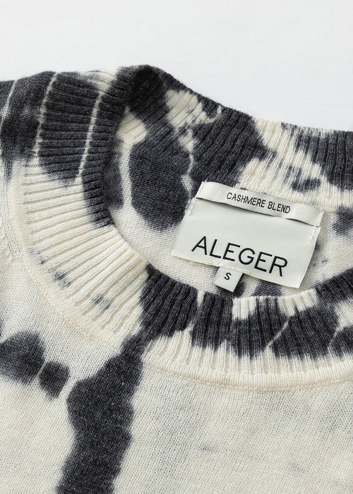 122 FINE KNIT TIE DYE SWEATER