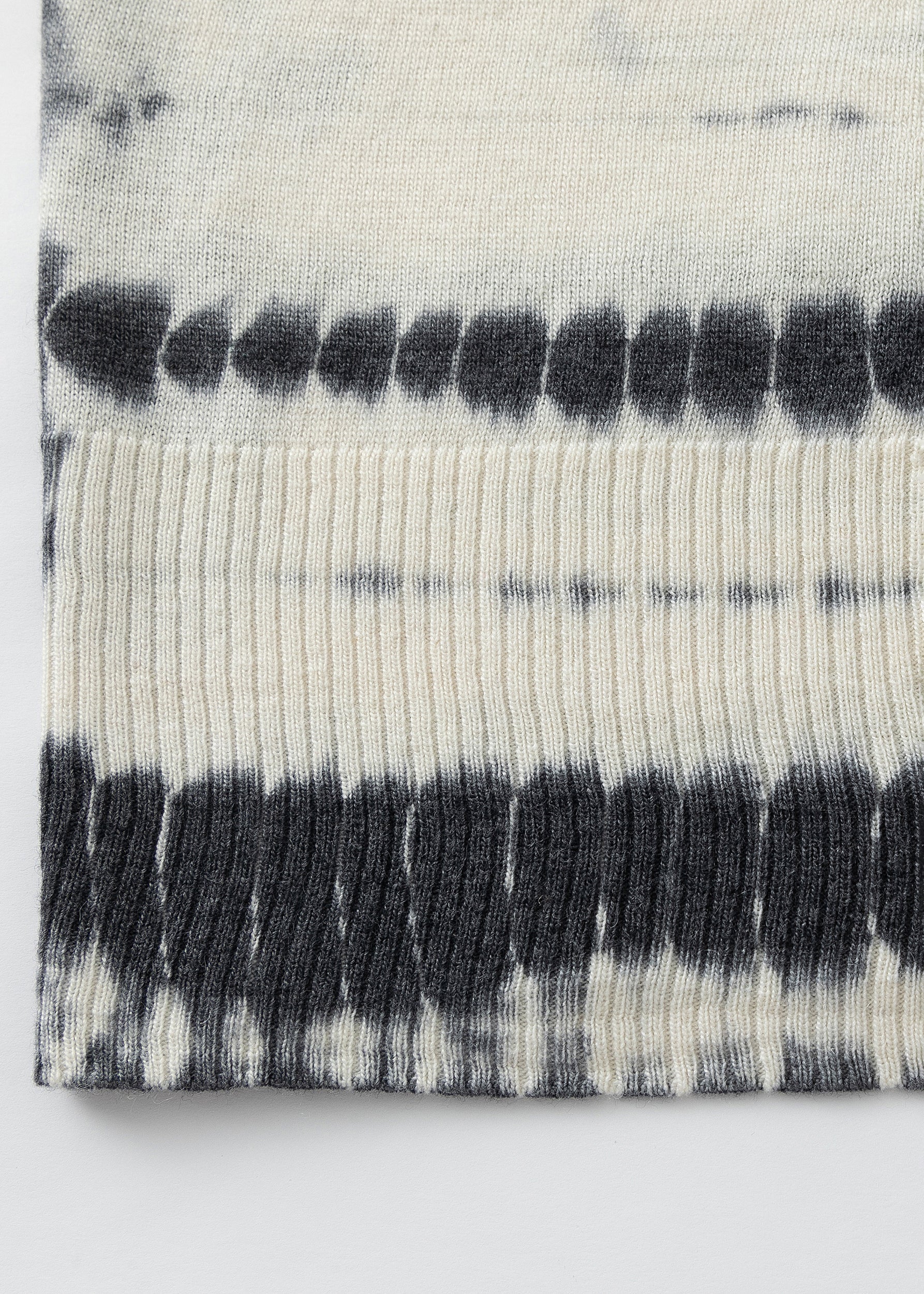 122 FINE KNIT TIE DYE SWEATER