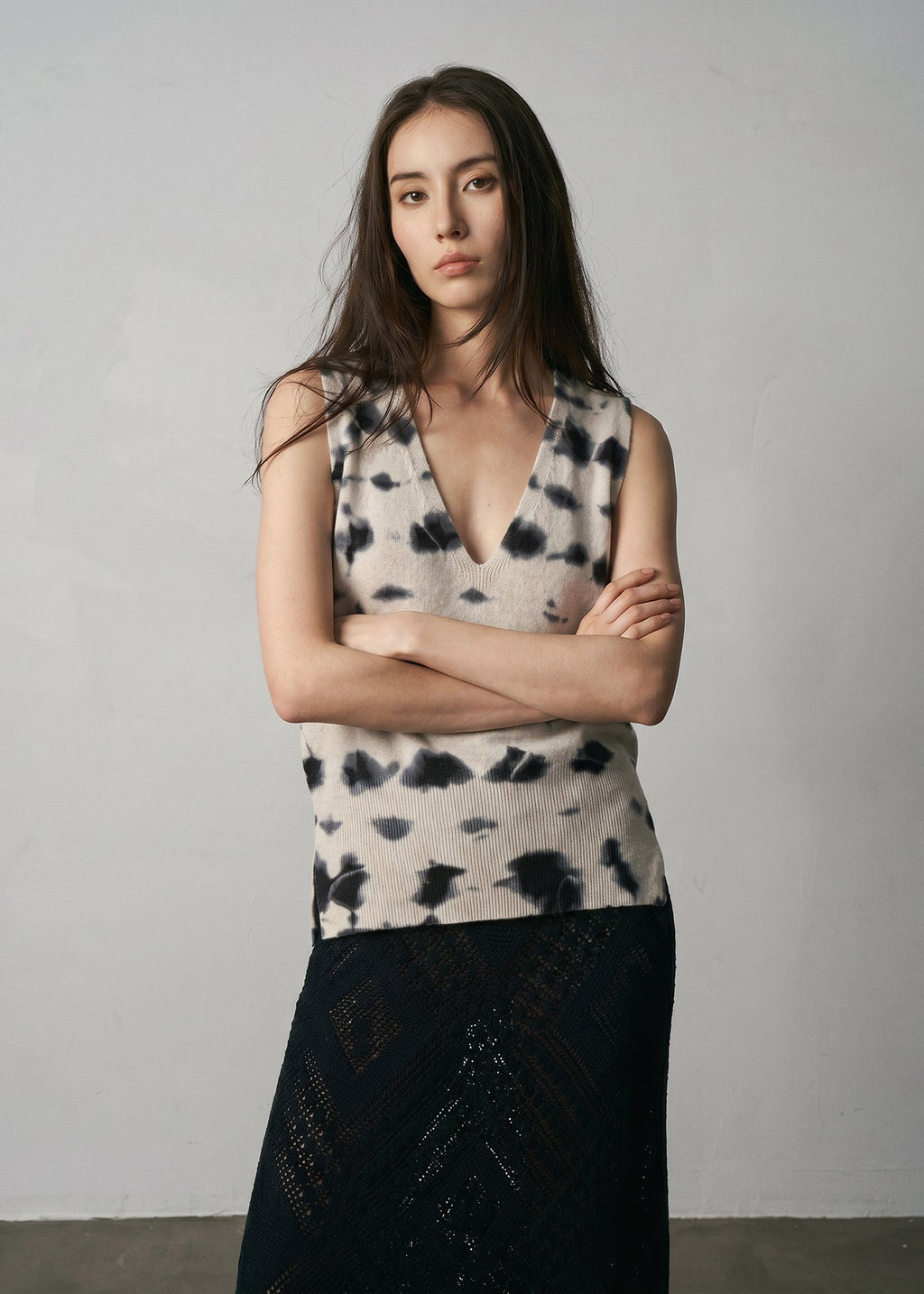 180 CASHMERE DYE LOW V TANK