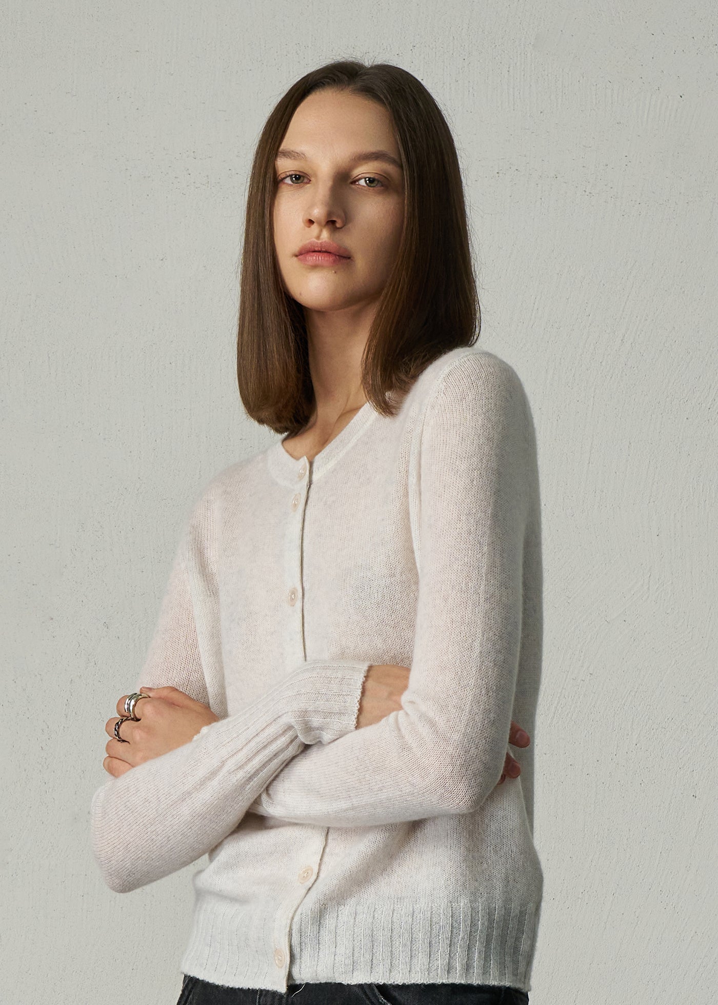 N.2283 CASHMERE FEATHERWEIGHT SLIM CARDI
