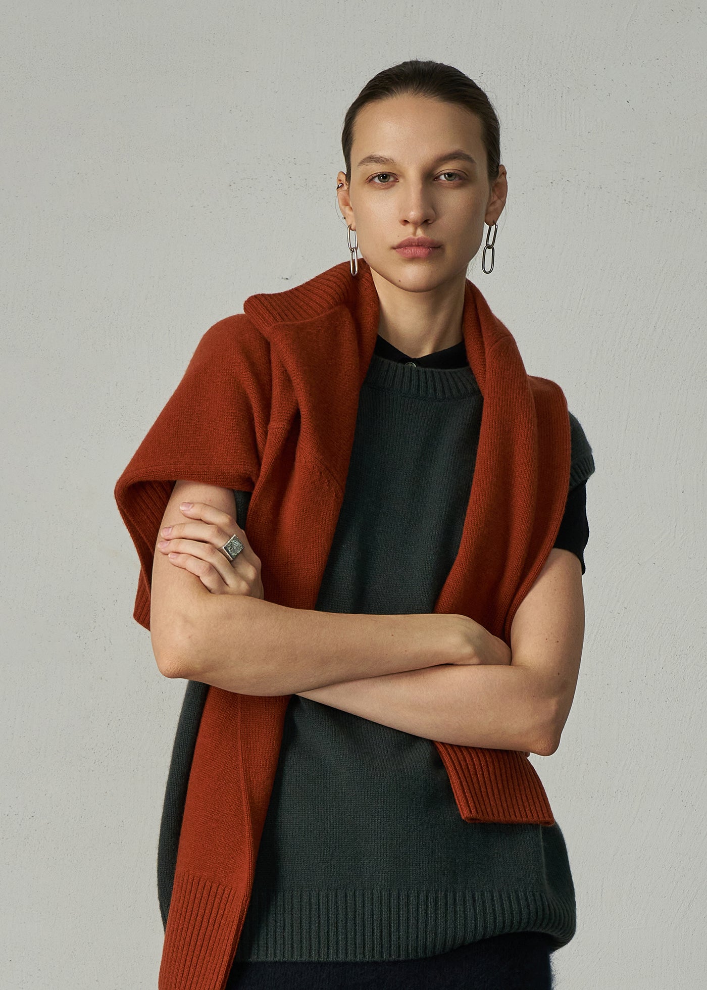 489 CASHMERE BLEND BILLIE VEST KLE