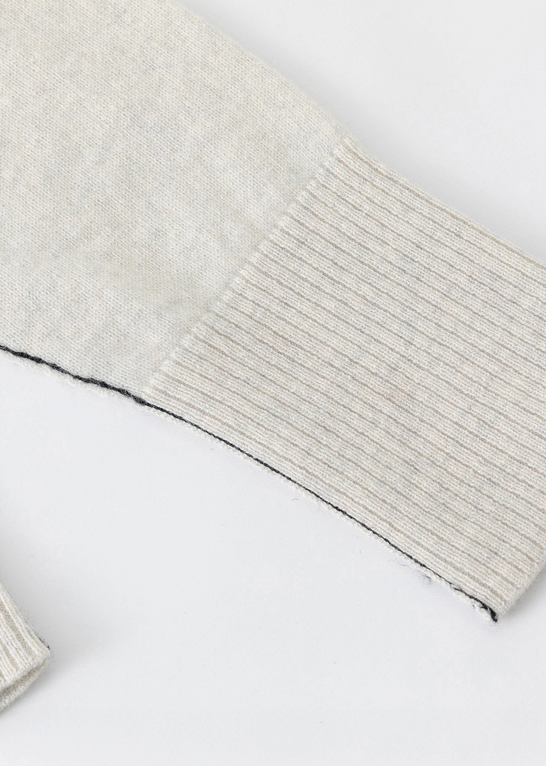 145 CASHMERE SEAM DETAIL CARDI TRY