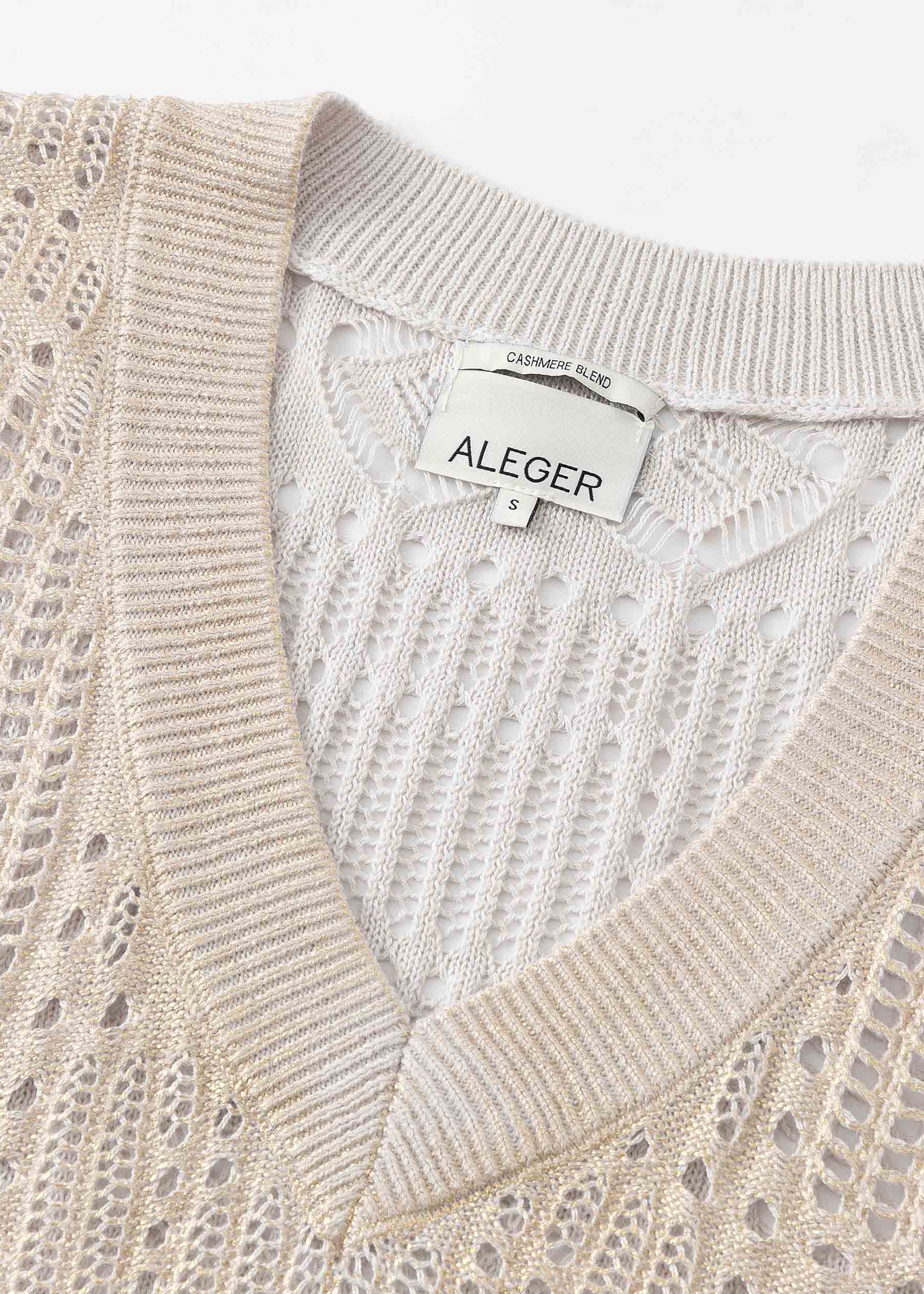 N.263 GOLD FOIL OPEN KNIT V-NECK